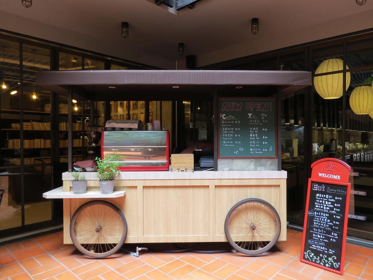 Hotel Papa Whale Taipei Dış mekan fotoğraf