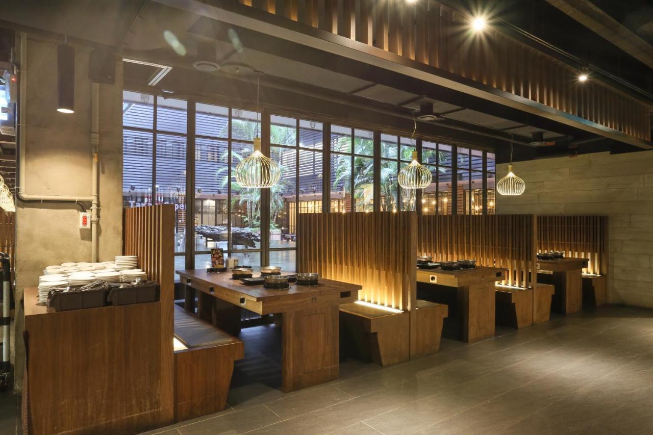 Hotel Papa Whale Taipei Dış mekan fotoğraf